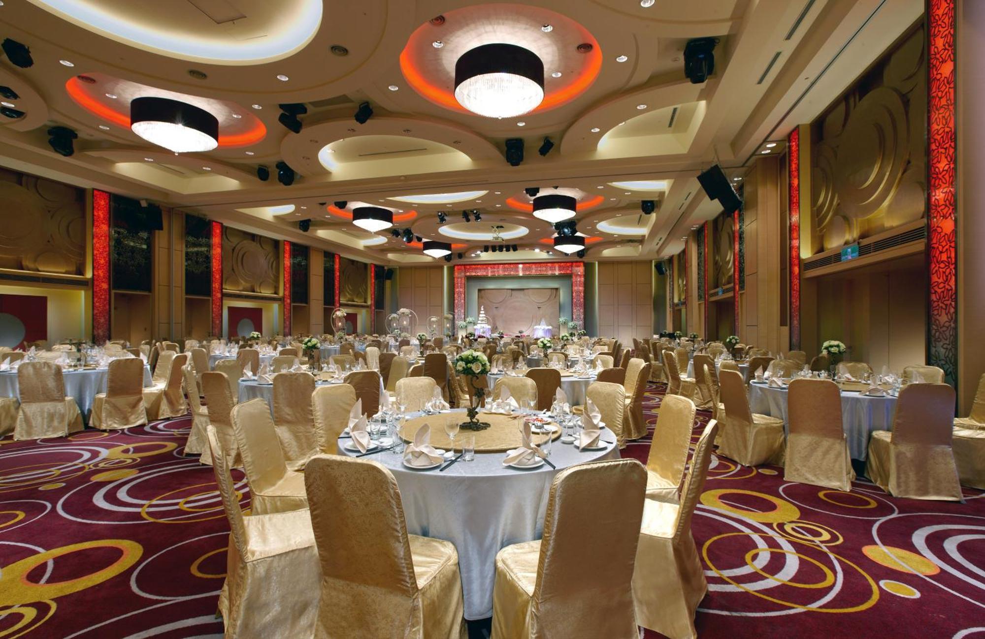 Evergreen Resort Hotel - Jiaosi Jiaoxi Luaran gambar The ballroom
