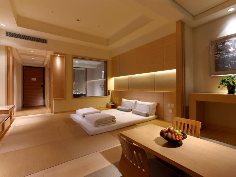 Evergreen Resort Hotel - Jiaosi Jiaoxi Luaran gambar A room at the hotel