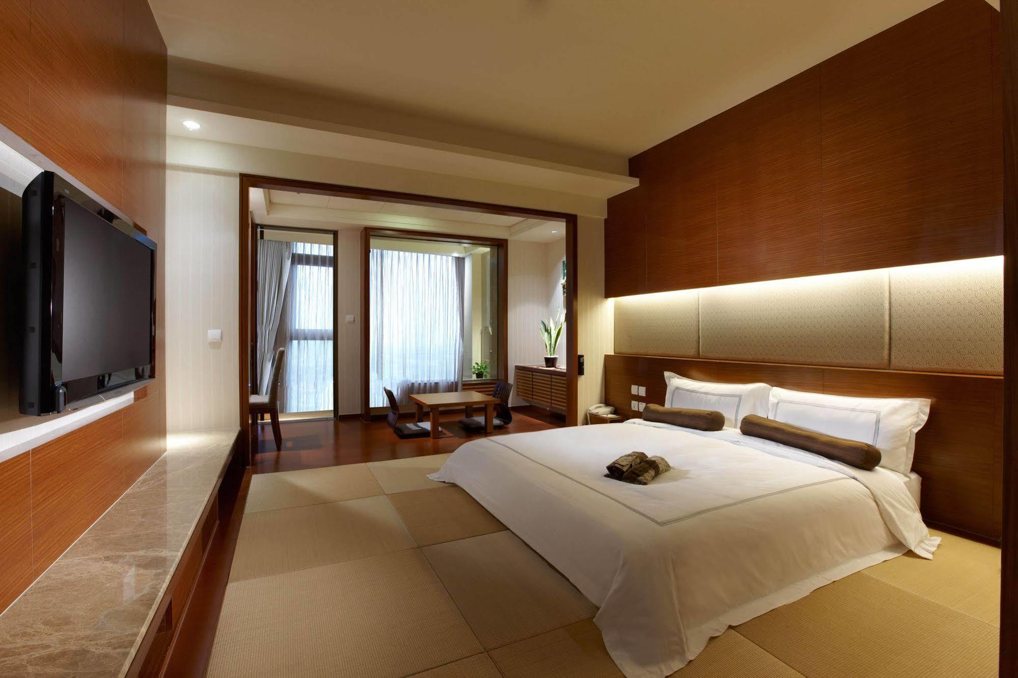 Evergreen Resort Hotel - Jiaosi Jiaoxi Luaran gambar Deluxe Room